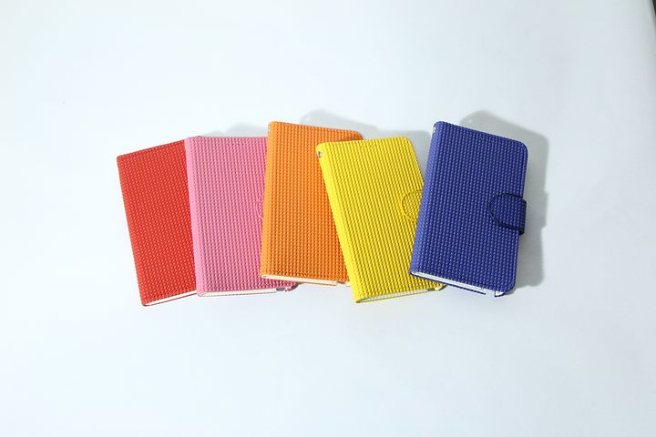 Doskonale wykonane pokrowce na smartfony ze sklepu Etui GSM PUFFS