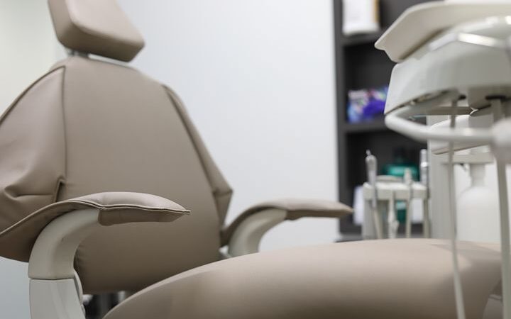 Dentystyczne przeglądy – czemu warto systematycznie robić