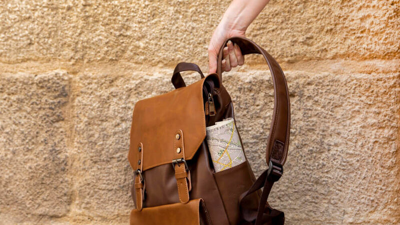 Jakie plecaki męskie Warszawa cieszą się popularnością wśród eleganckich Panów
