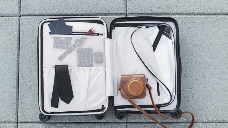 Torba do samolotu 40x30x20 – na jakie rzeczy zwrócić uwagę przy wyborze